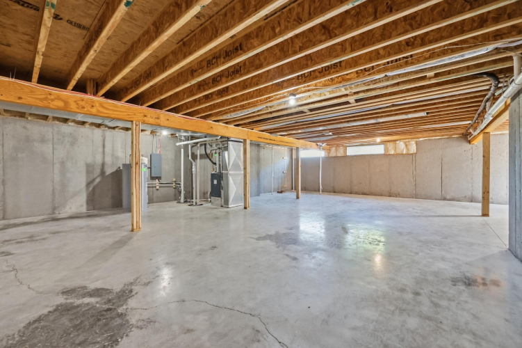 Listing Image 58