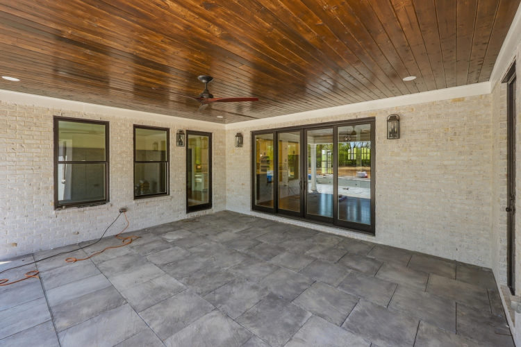 Listing Image 59