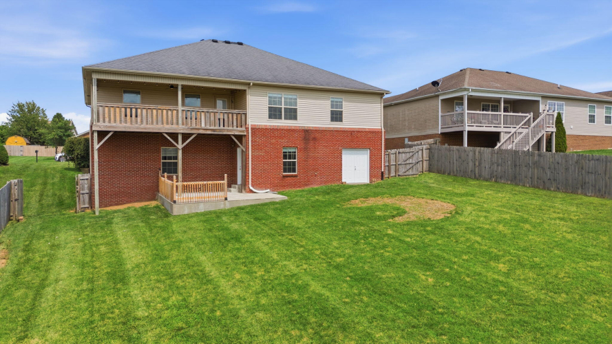 Listing Image 5