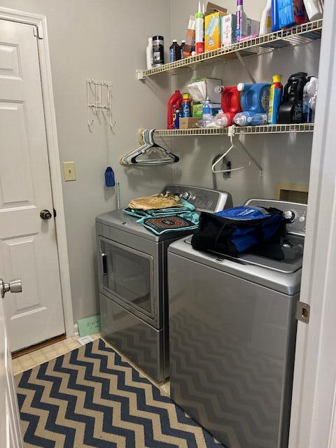 Listing Image 12
