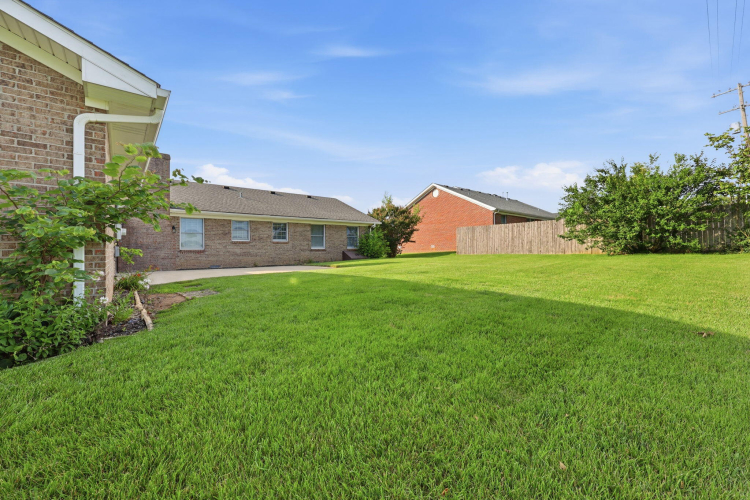 Listing Image 68