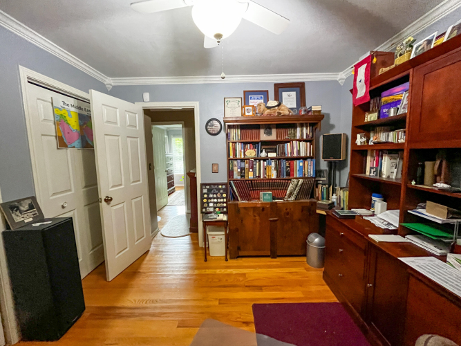 Listing Image 29