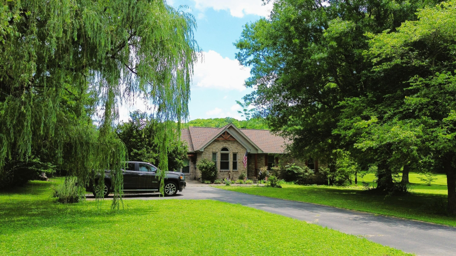 Listing Image 6
