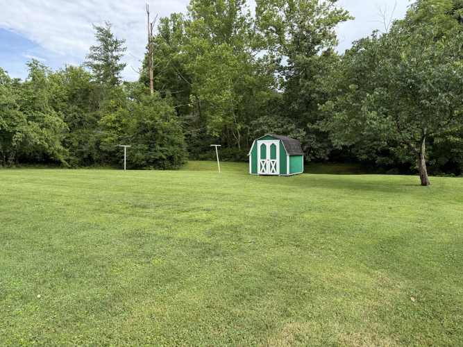 Listing Image 17