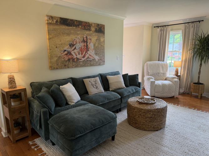 Listing Image 7