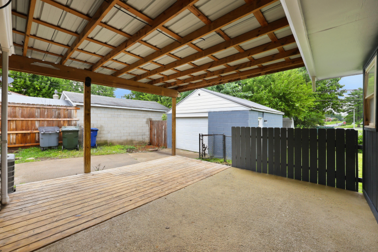Listing Image 23