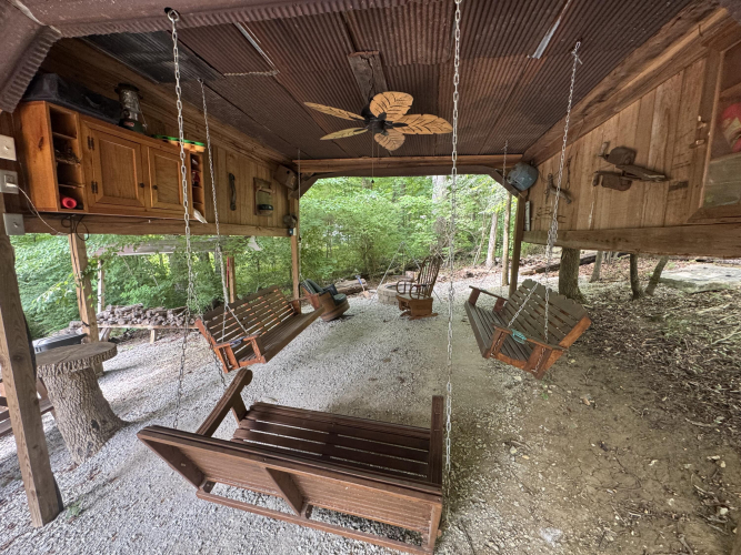 Listing Image 16