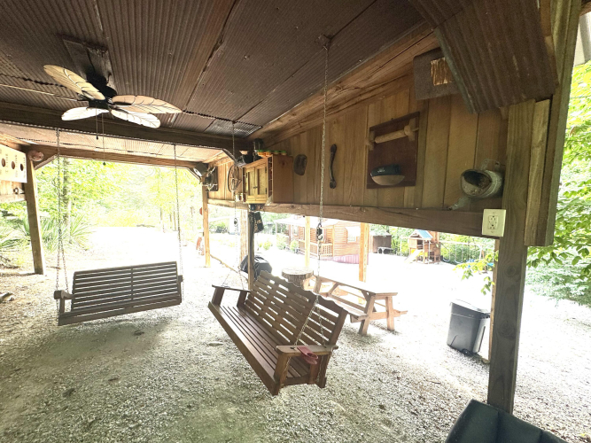Listing Image 17