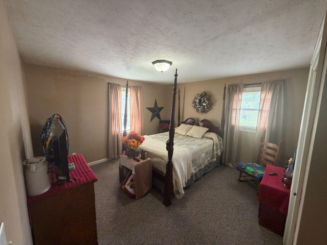 Listing Image 48