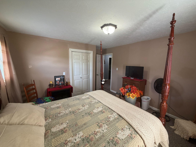 Listing Image 50