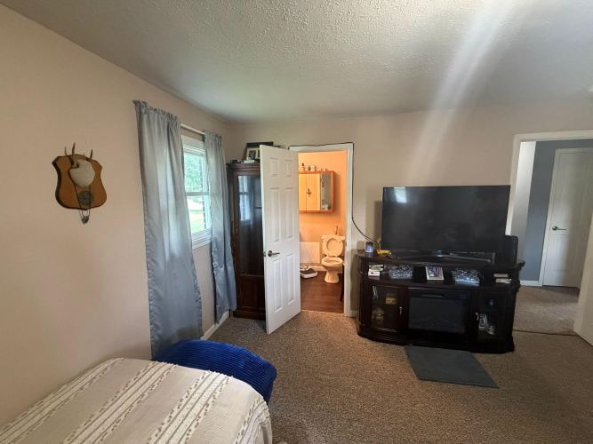 Listing Image 54