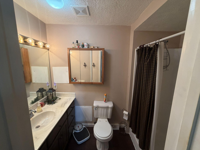 Listing Image 56