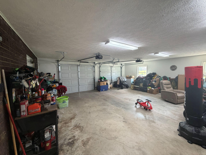 Listing Image 61