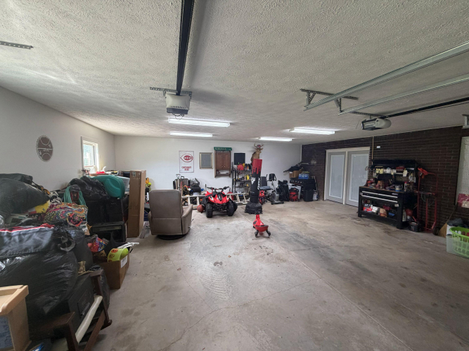 Listing Image 63