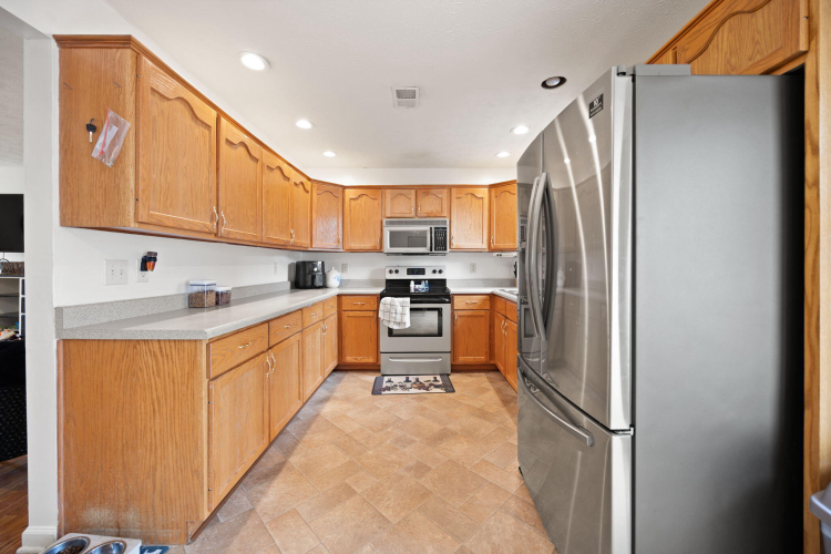 Listing Image 22
