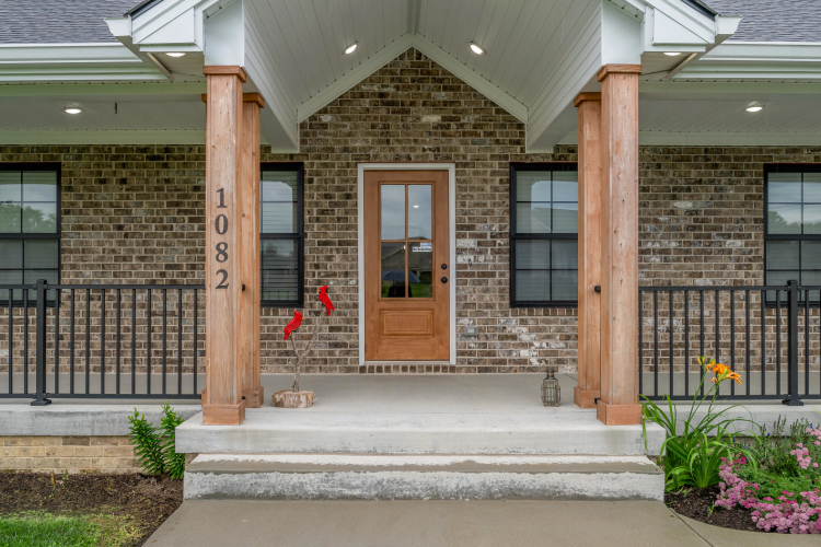 Listing Image 4