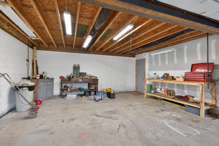 Listing Image 39
