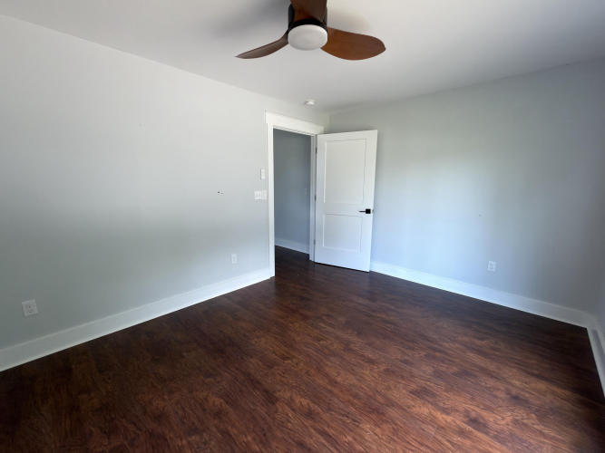 Listing Image 51