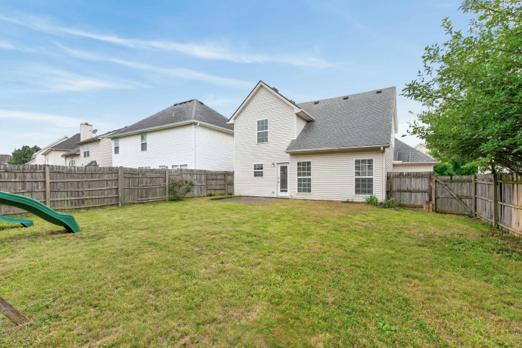 Listing Image 6