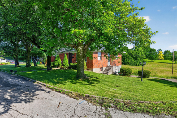 Listing Image 24