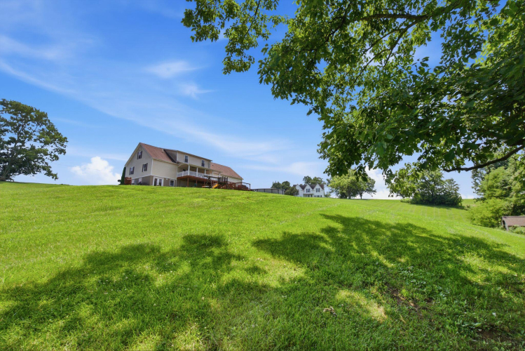 Listing Image 75