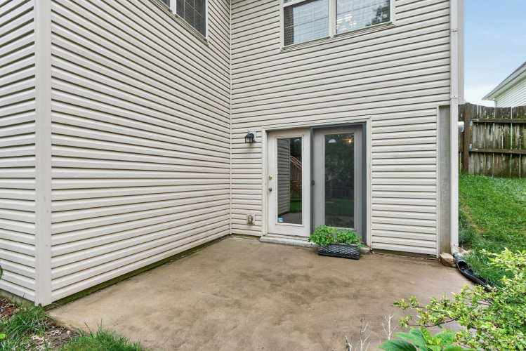 Listing Image 44