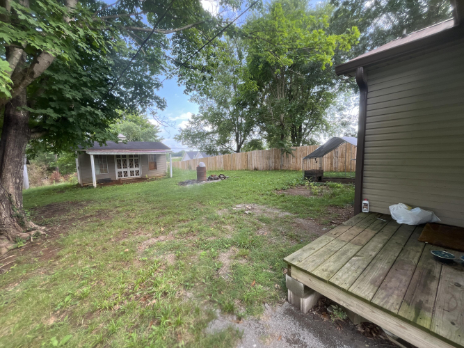 Listing Image 6