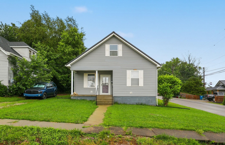 Listing Image 2