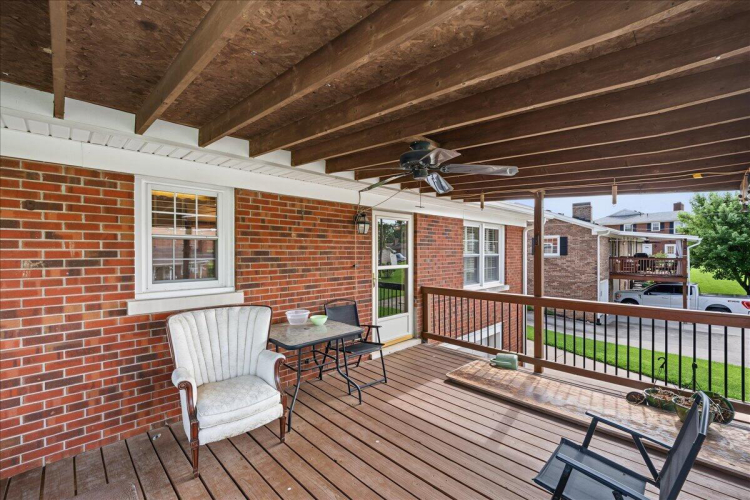 Listing Image 18