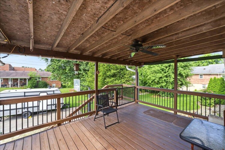 Listing Image 19