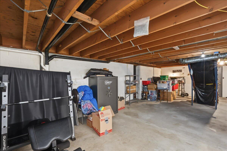 Listing Image 39