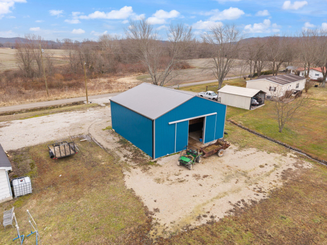 Listing Image 12