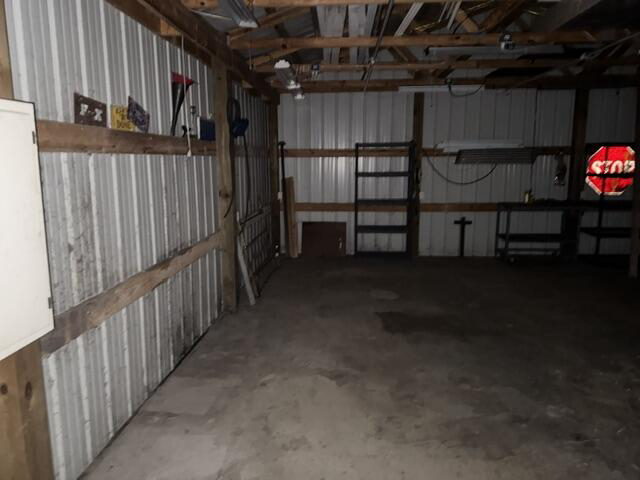 Listing Image 43
