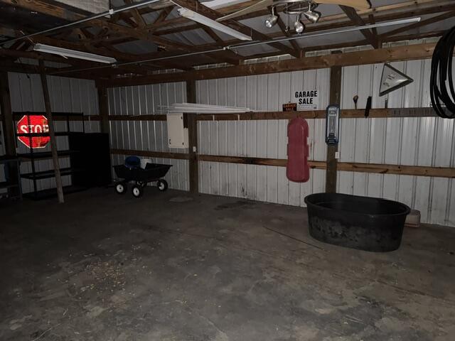 Listing Image 44