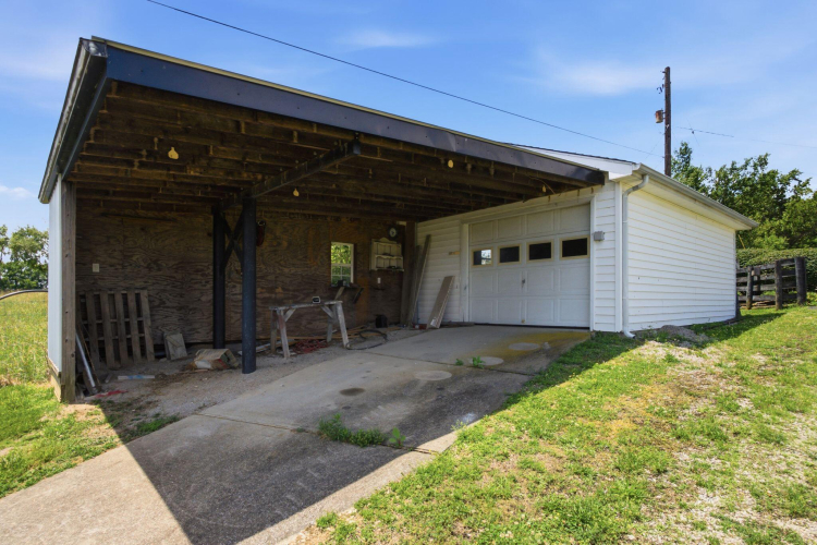 Listing Image 42
