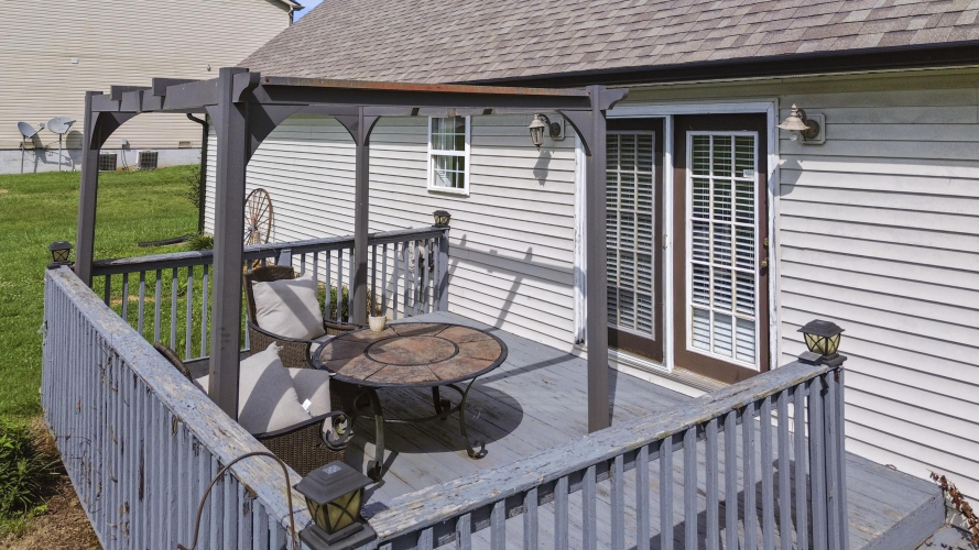 Listing Image 10