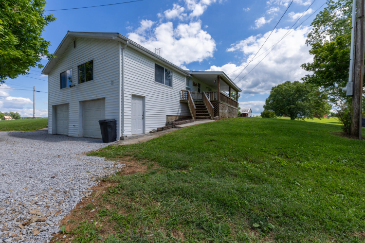 Listing Image 46