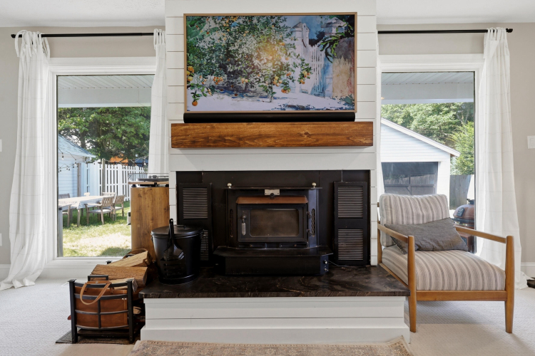 Listing Image 19