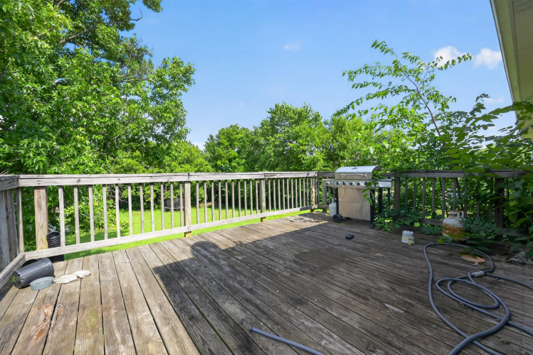 Listing Image 23