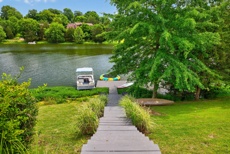 Listing Image 56