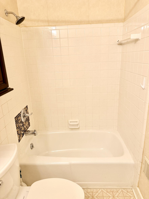 Listing Image 30
