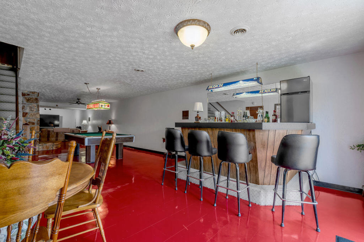 Listing Image 58