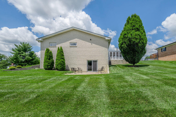 Listing Image 75