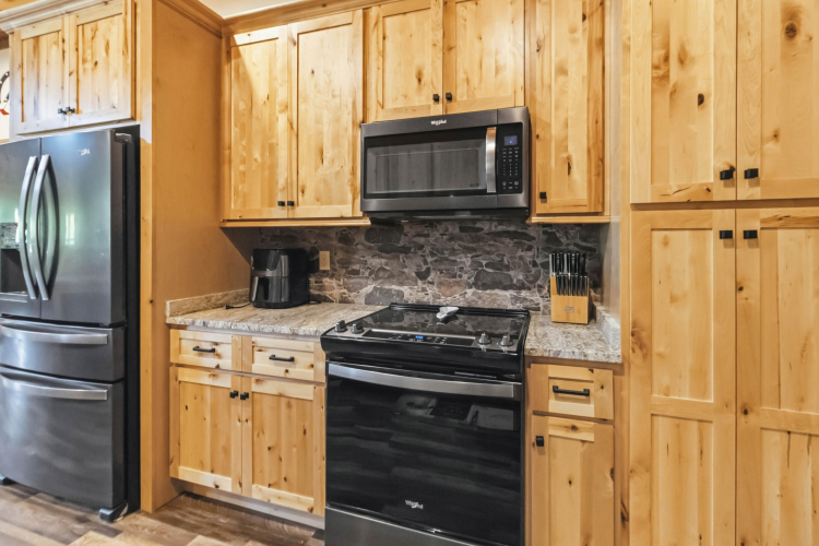 Listing Image 106