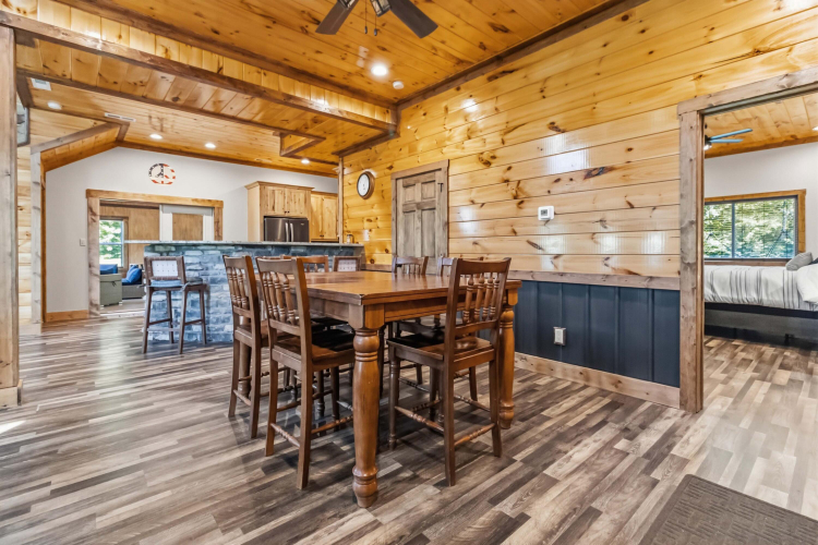 Listing Image 108