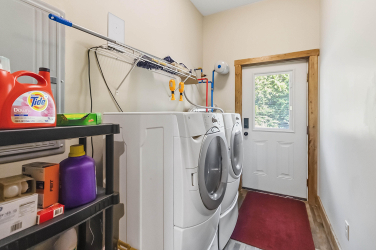 Listing Image 120