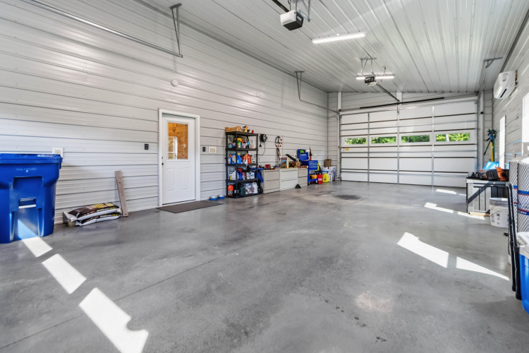 Listing Image 130