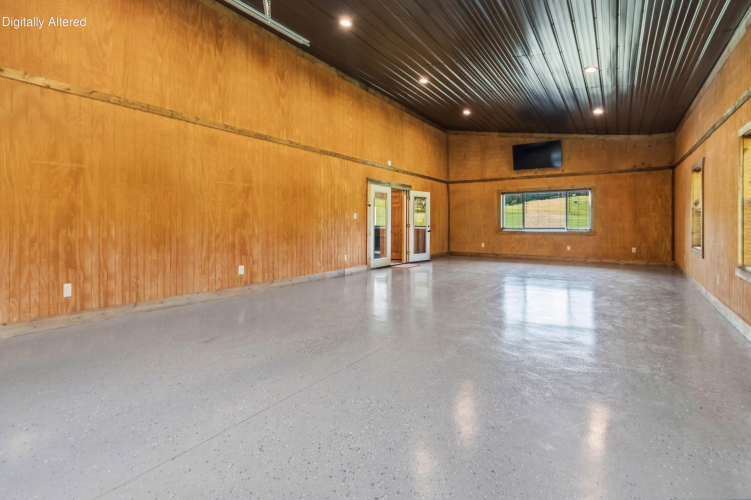 Listing Image 158