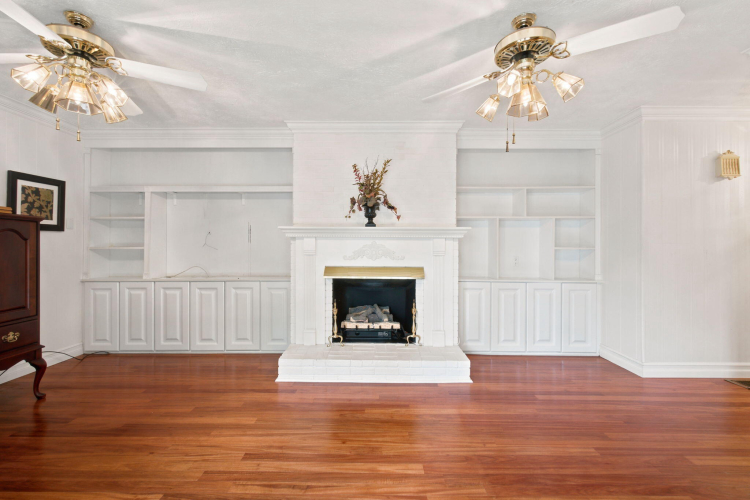 Listing Image 25