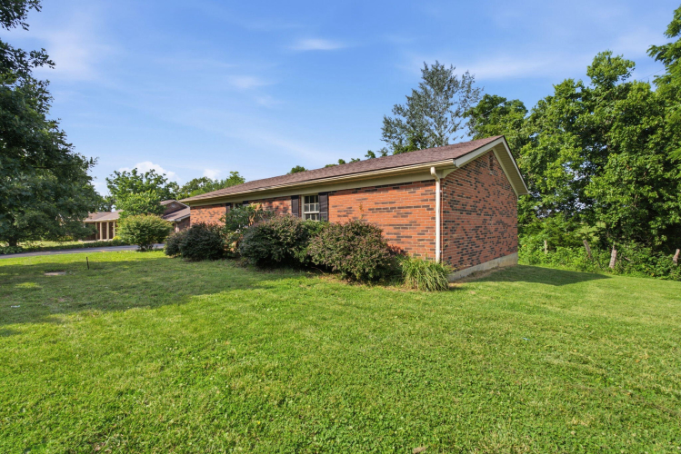 Listing Image 54